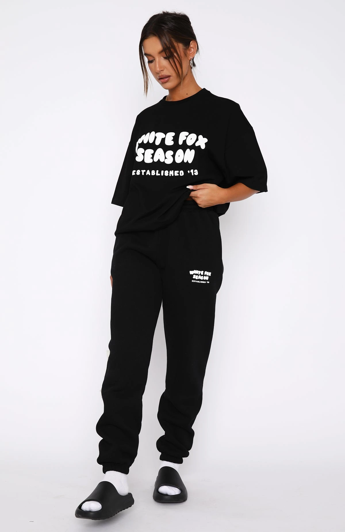 The Main Season Sweatpants Black - Image 2