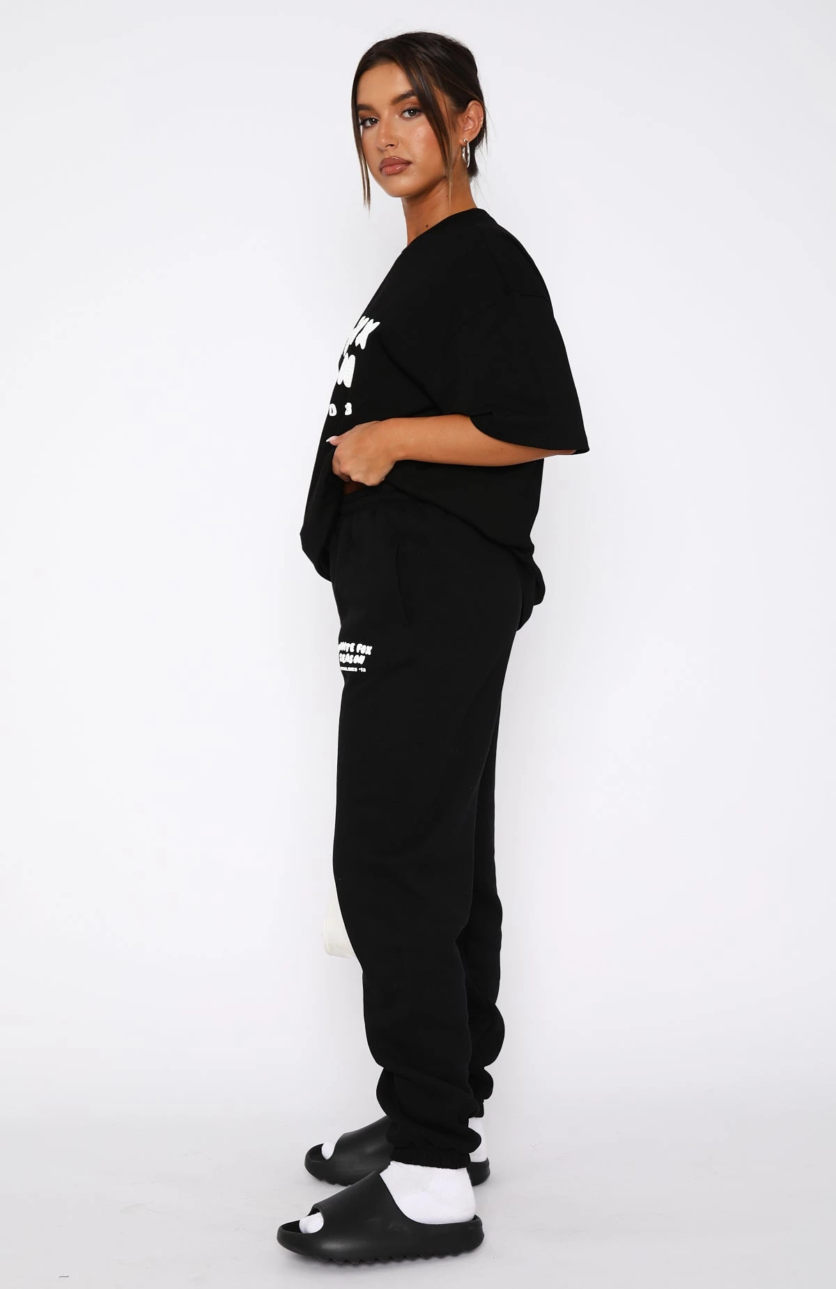 The Main Season Sweatpants Black - Image 3