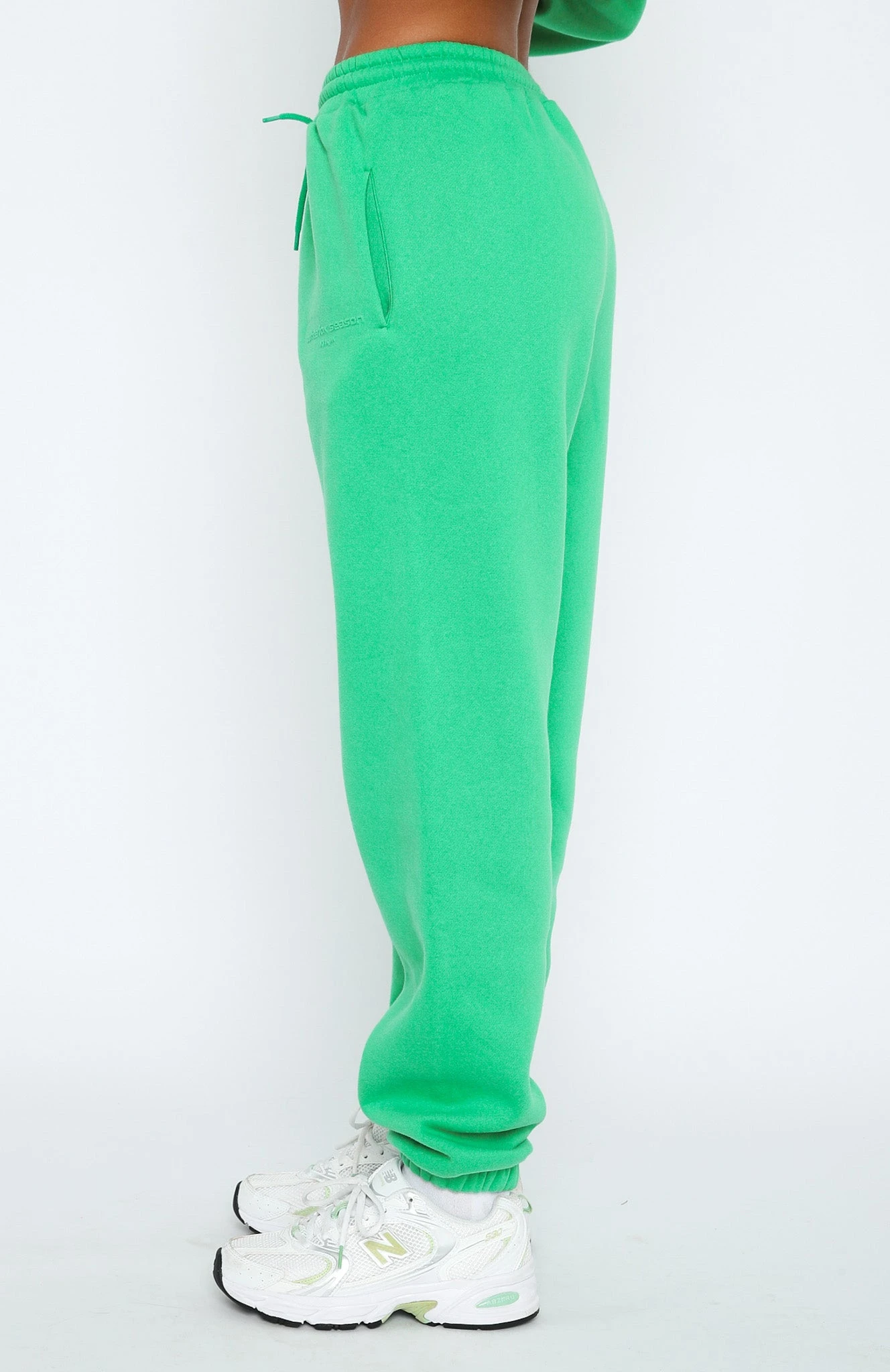 Future Forward Sweatpants Jolly Green - Image 3