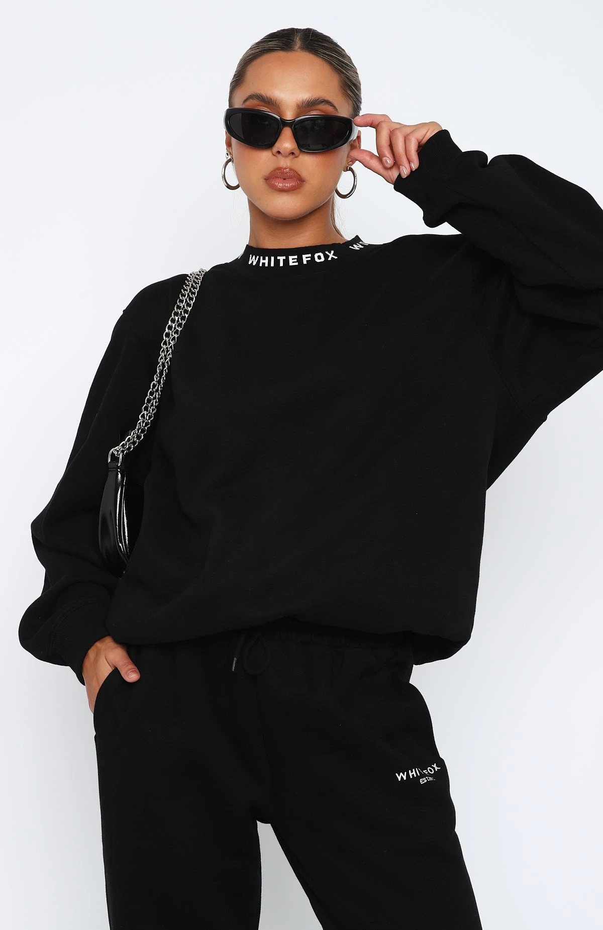Put It On Repeat Oversized Sweater Black - Image 2