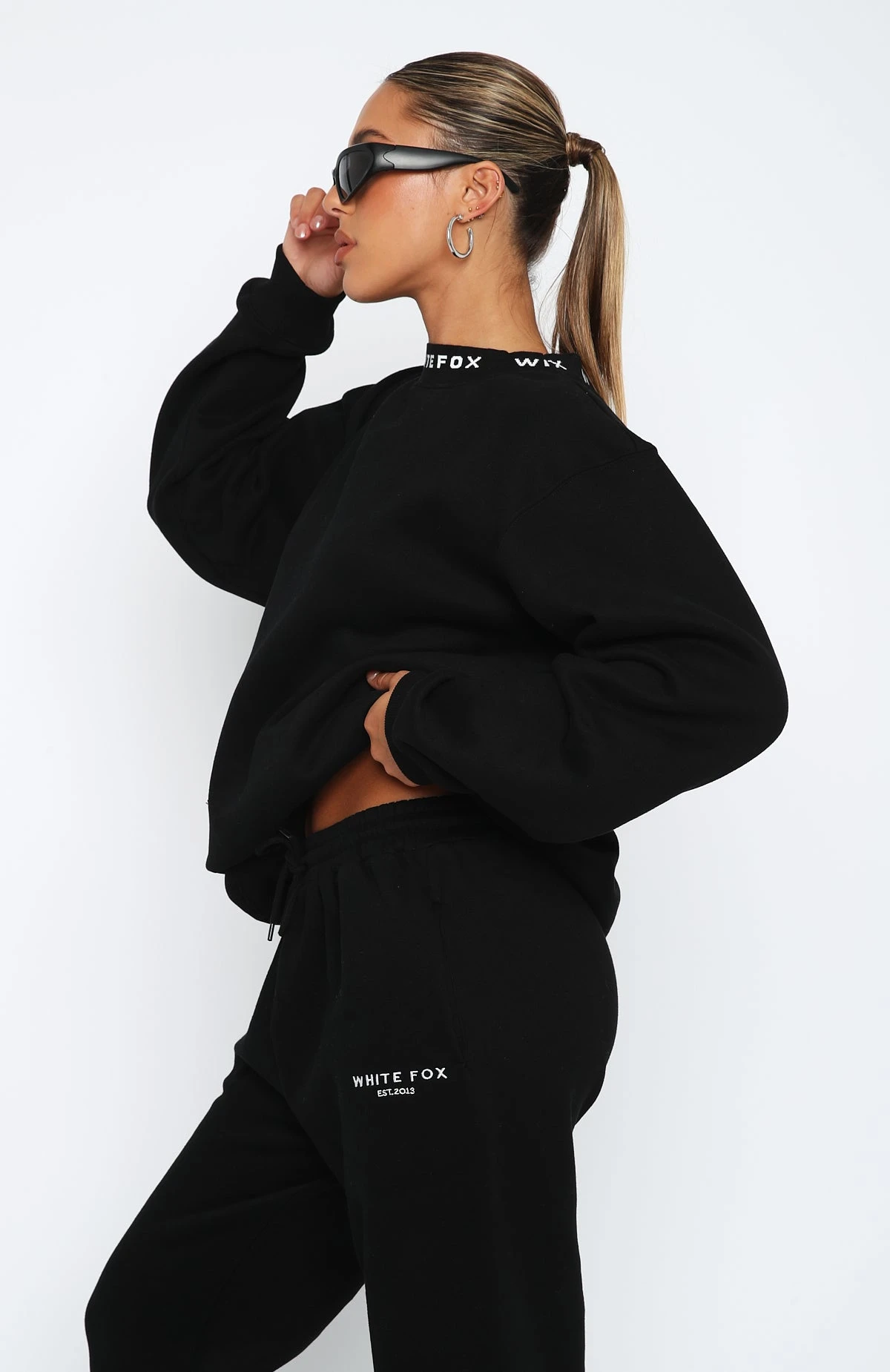 Put It On Repeat Oversized Sweater Black - Image 3