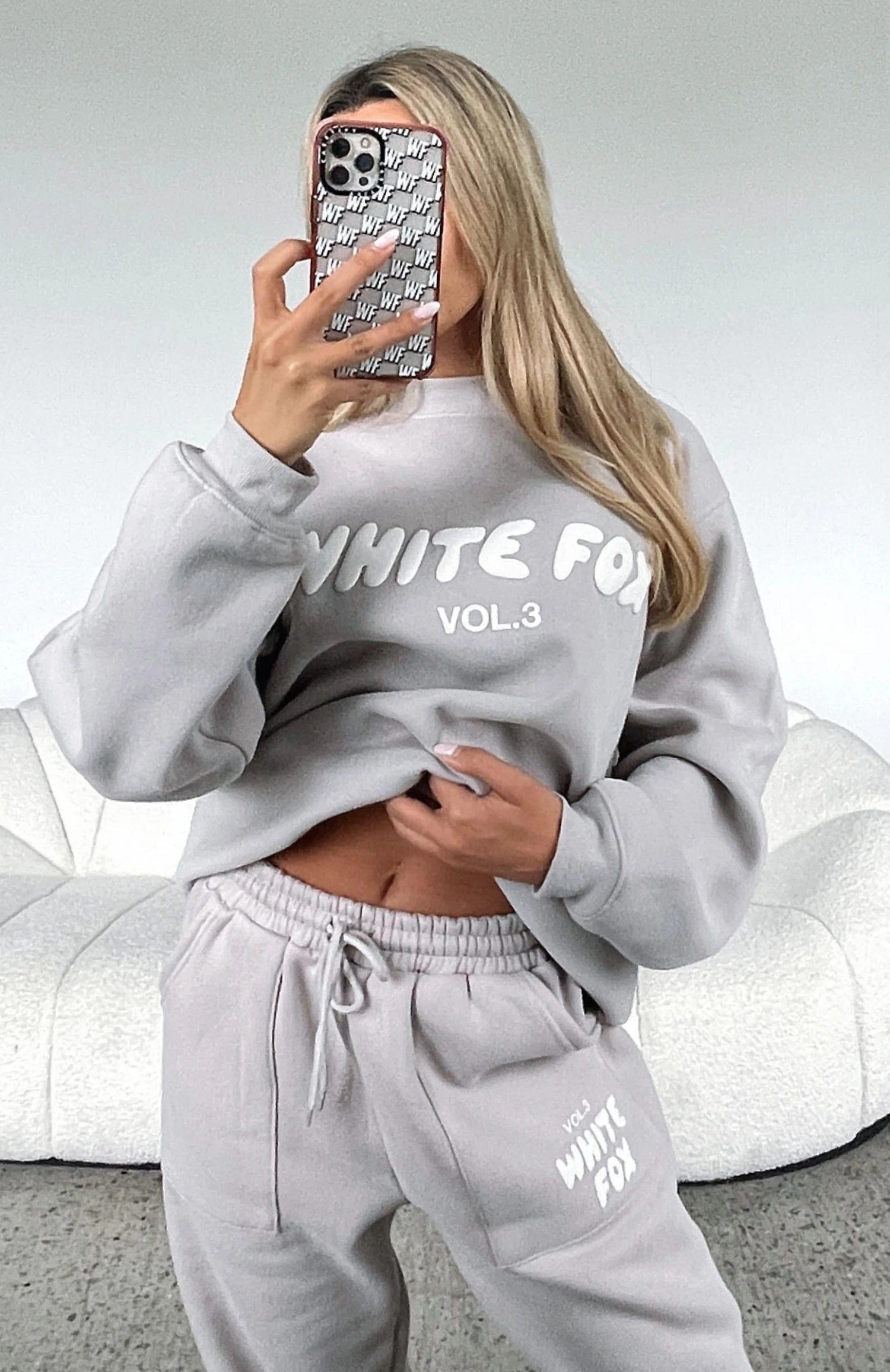 Offstage Sweater Moon - Image 7