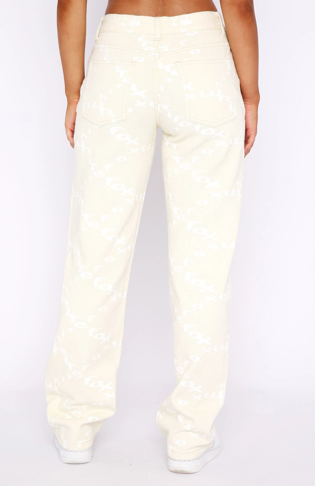 Catch Me Out Mid Rise Straight Leg Printed Denim Jeans Cream - Image 4