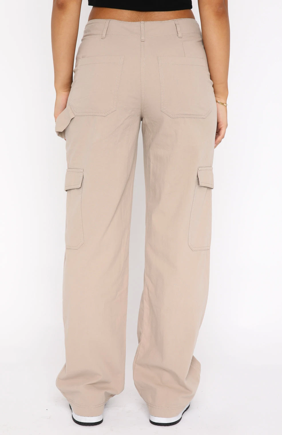 Know Your Worth Pants Beige - Image 4