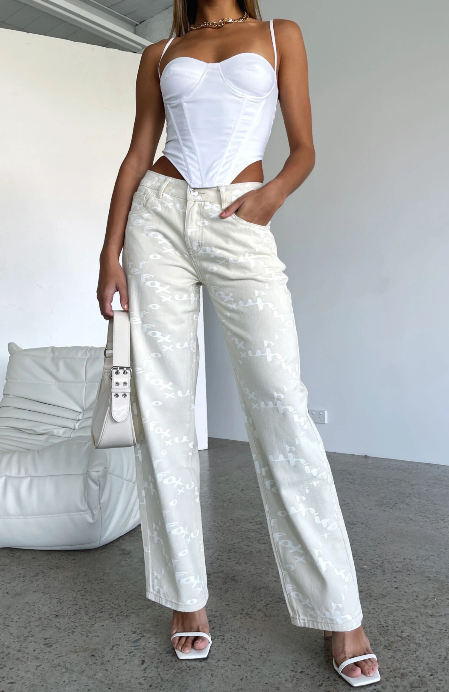 Catch Me Out Mid Rise Straight Leg Printed Denim Jeans Cream - Image 7