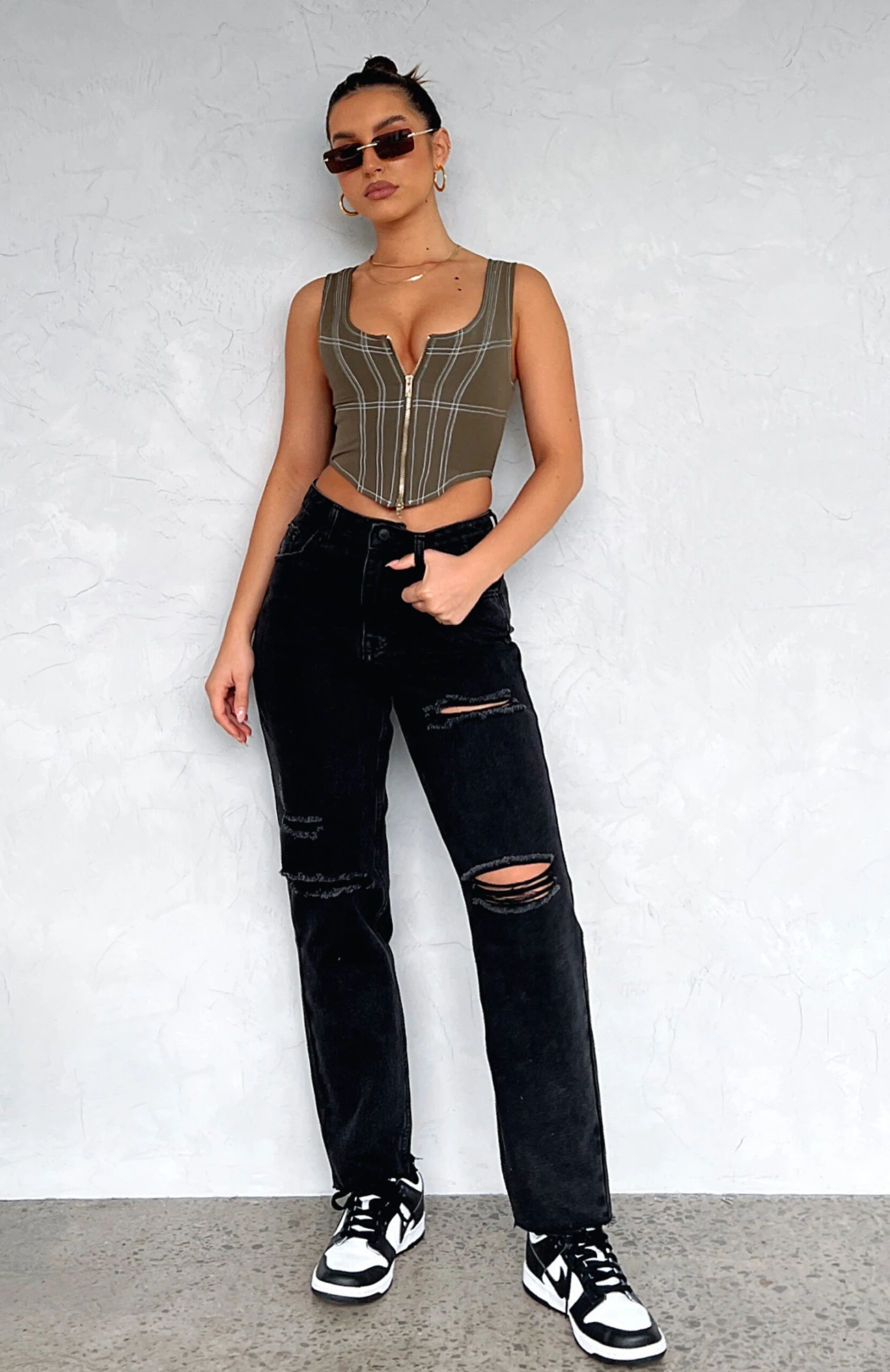 Love Stoned Mid Rise Slim Leg Jeans Vintage Black